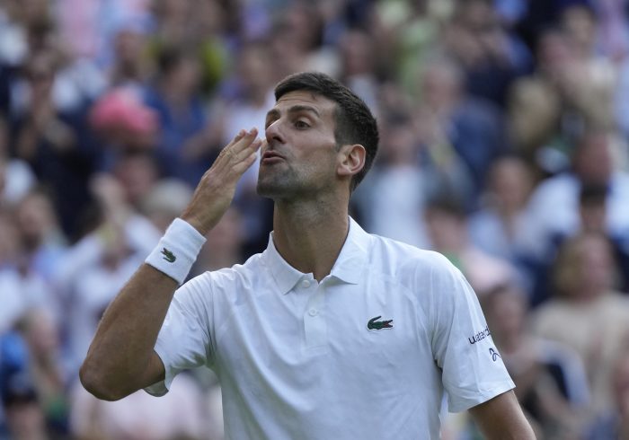 Djokovic, del parchÃ­s a la tercera ronda de Wimbledon