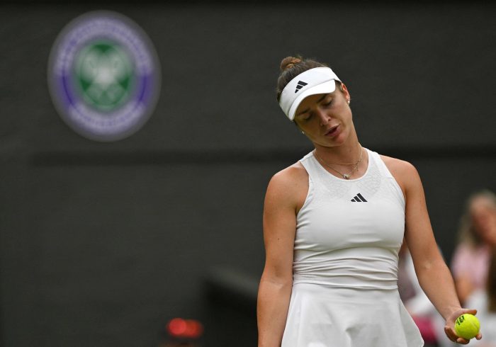 Svitolina se estrella contra Vondrousova en las semifinales de Wimbledon