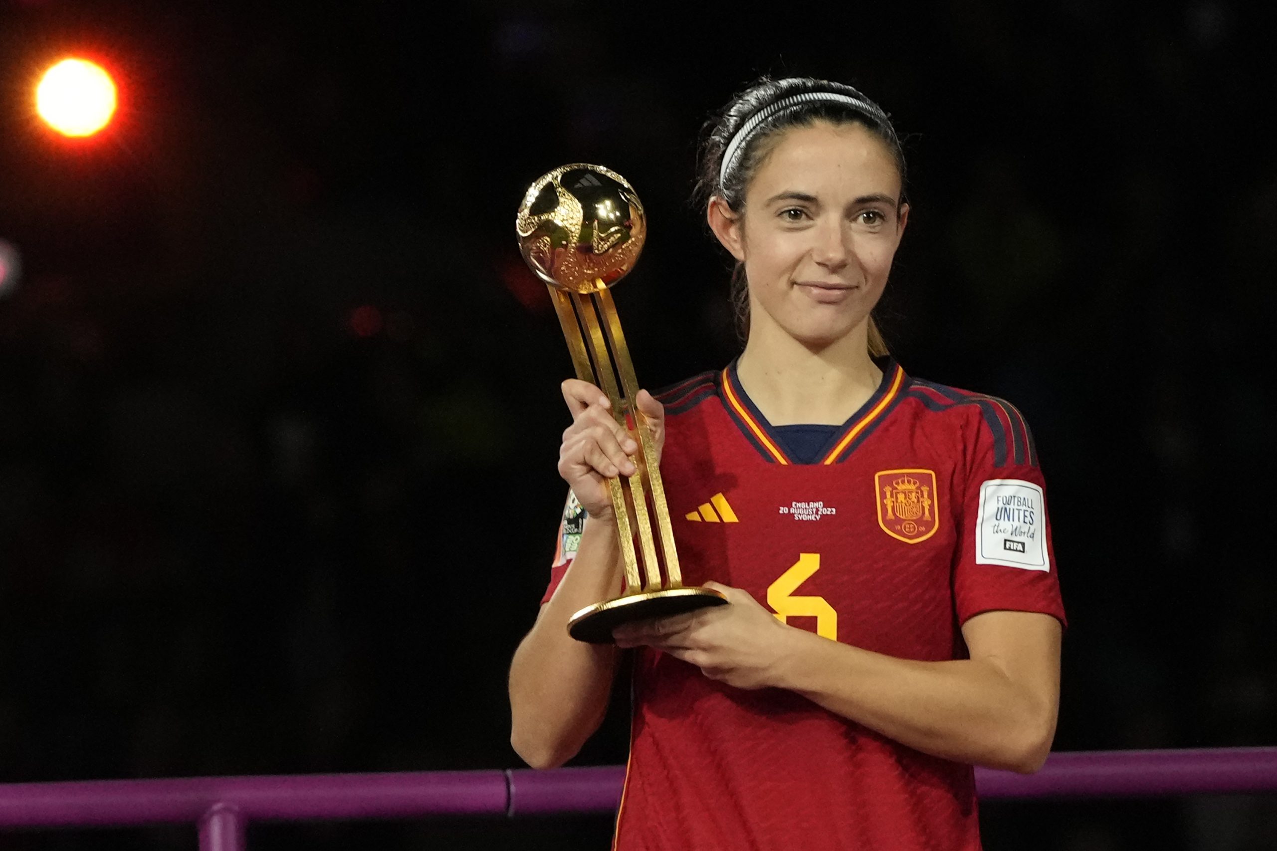 EspaÃ±a domina en los premios: Aitana, MVP del torneo; Olga, mejor jugadora del partido...