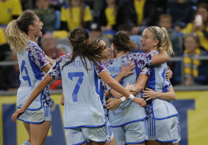 Ellas son las amas: EspaÃ±a derrota a Suecia con un penalti en el aÃ±adido