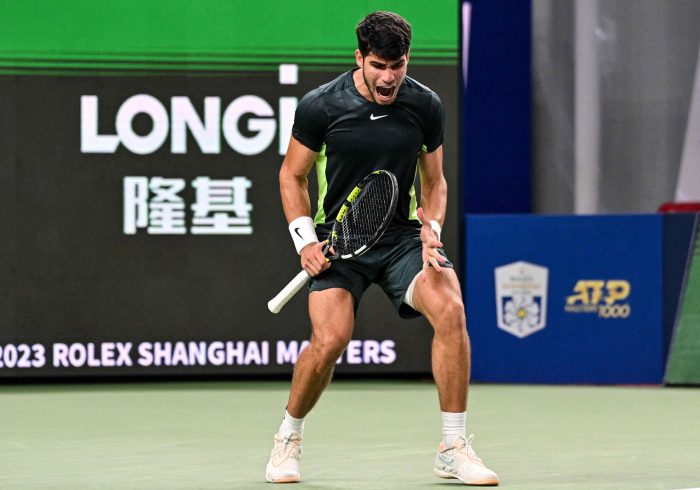 Alcaraz gana ante Evans en Shanghai uno de los "partidos mÃ¡s duros del aÃ±o"