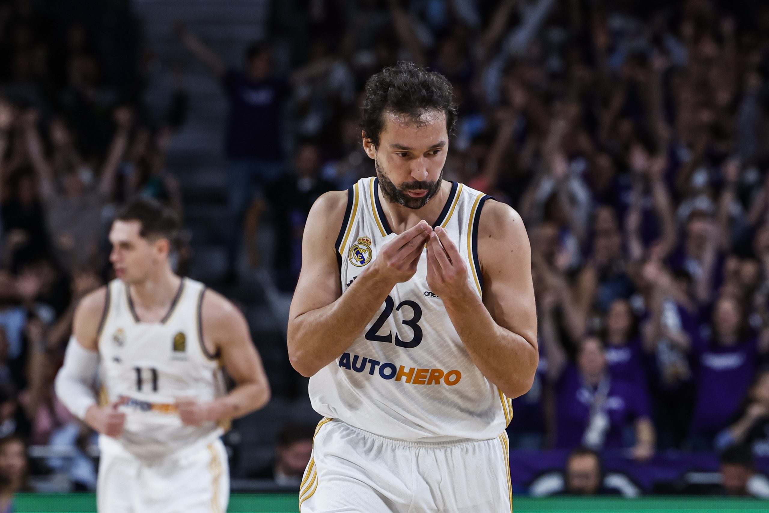 El Llull "de toda la vida" acaba con el Milan de Mirotic y prolonga la racha del Real Madrid