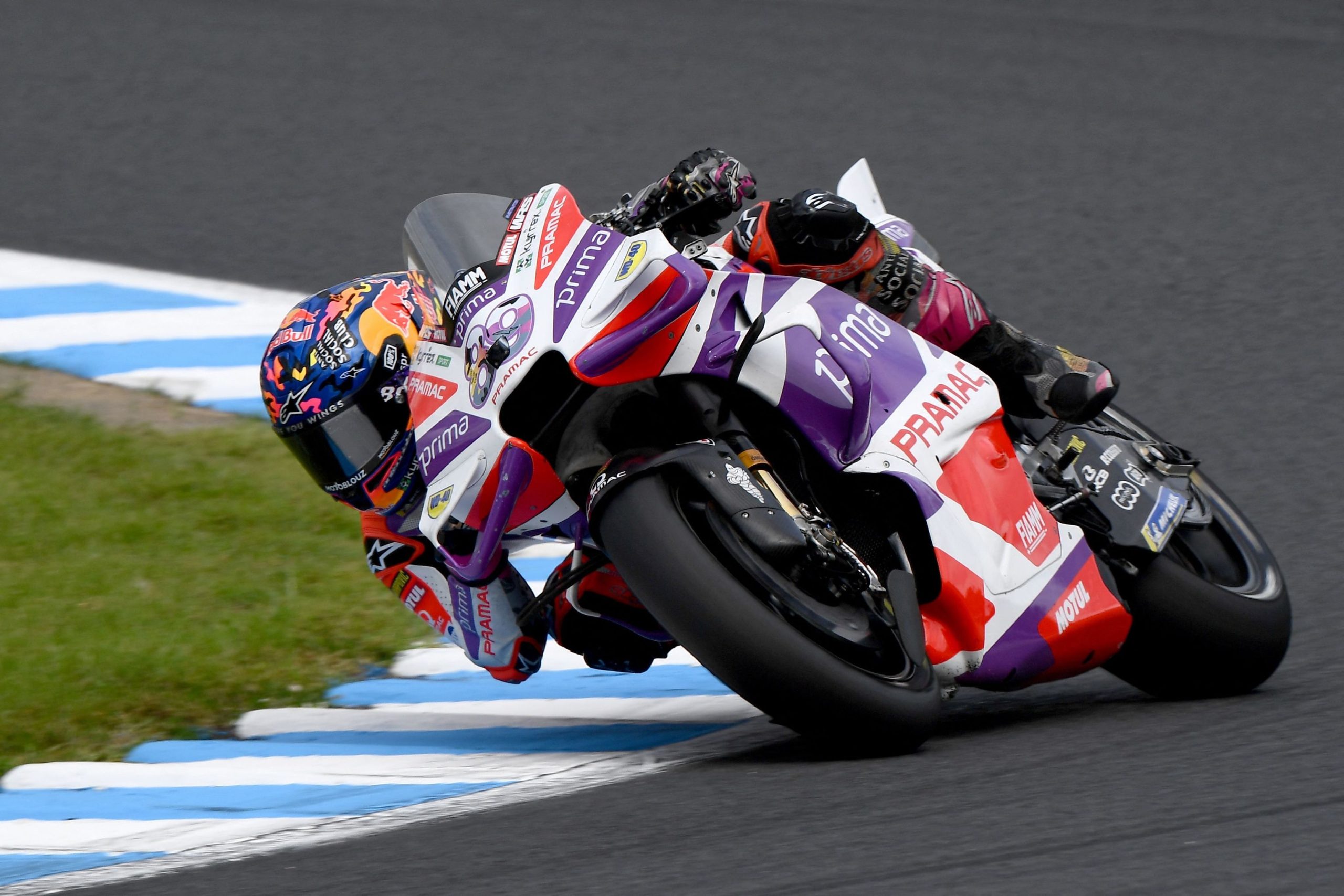 Jorge MartÃ­n brilla bajo la lluvia en Motegi