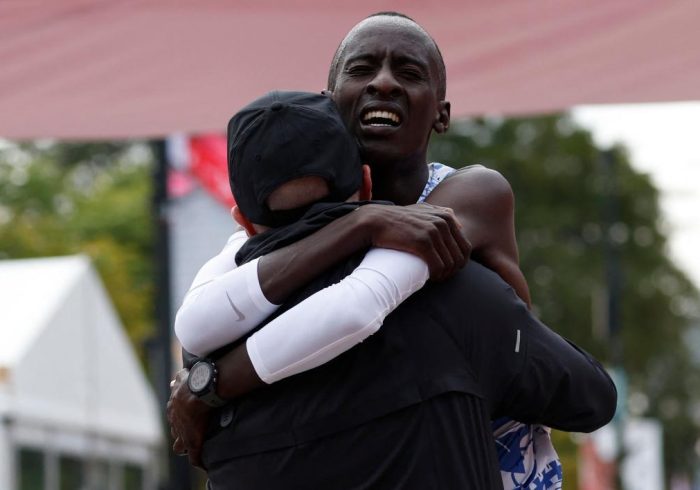 Kiptum impacta en Chicago y destroza el rÃ©cord del mundo de maratÃ³n