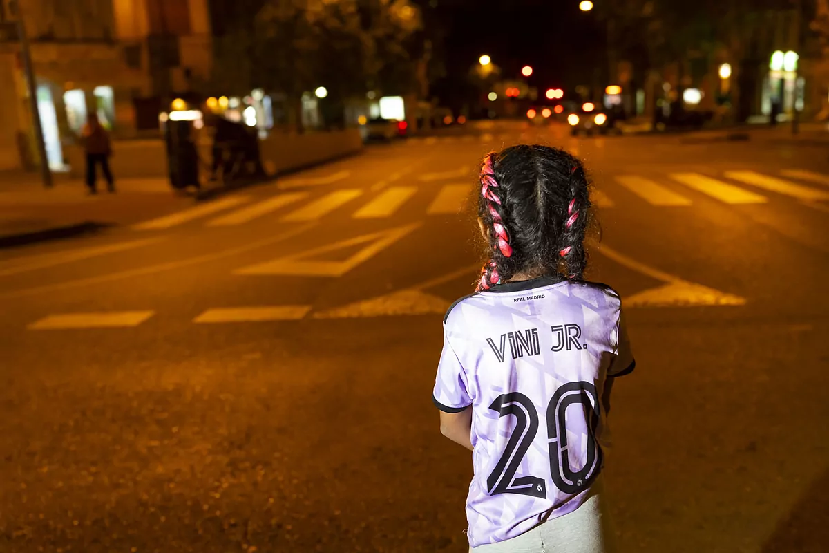 El fÃºtbol espaÃ±ol estÃ¡ contra la violencia y el racismo... sÃ³lo para la foto