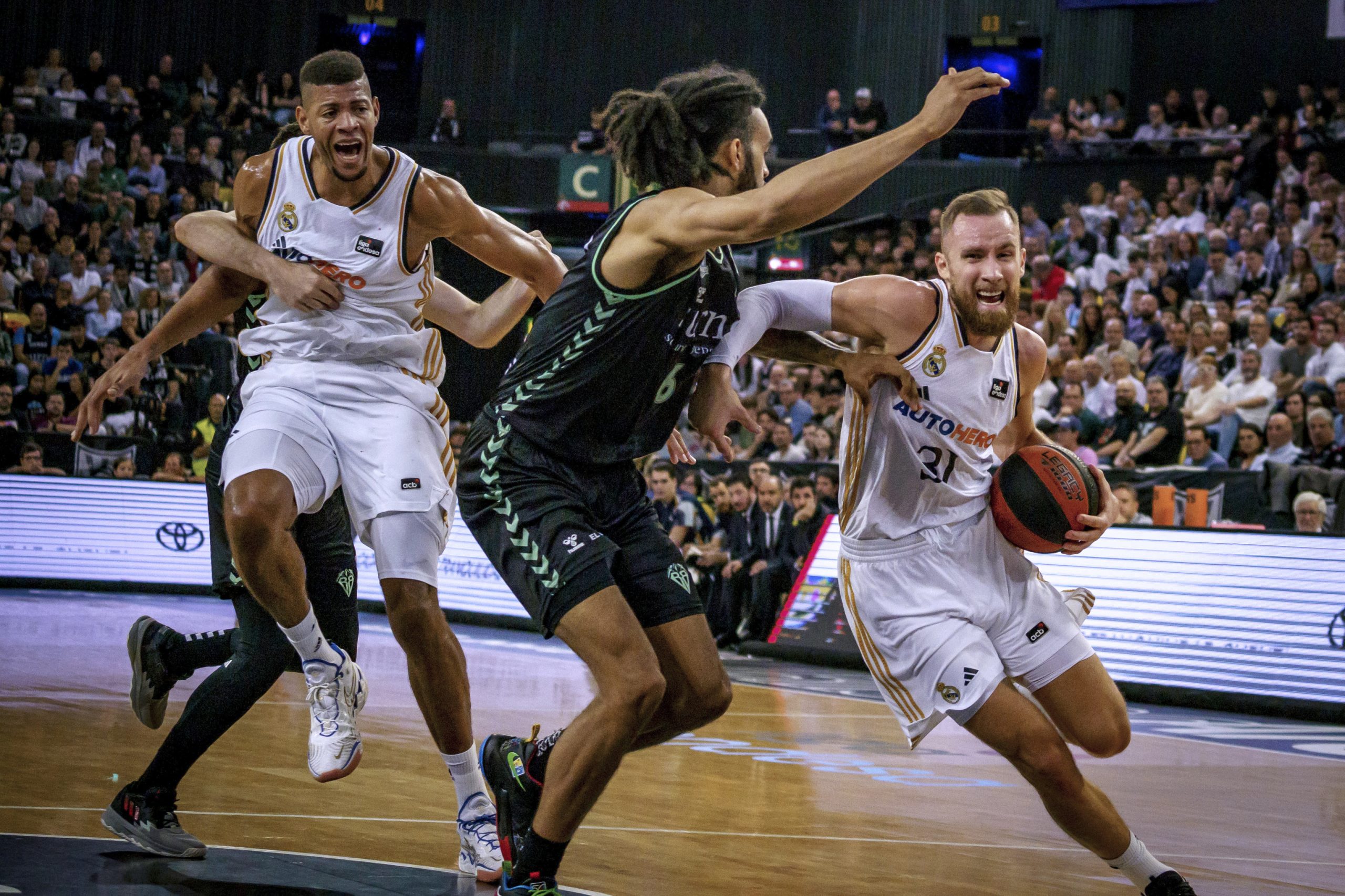 El infatigable Campazzo coquetea con el triple doble en Bilbao y salva la racha del Madrid