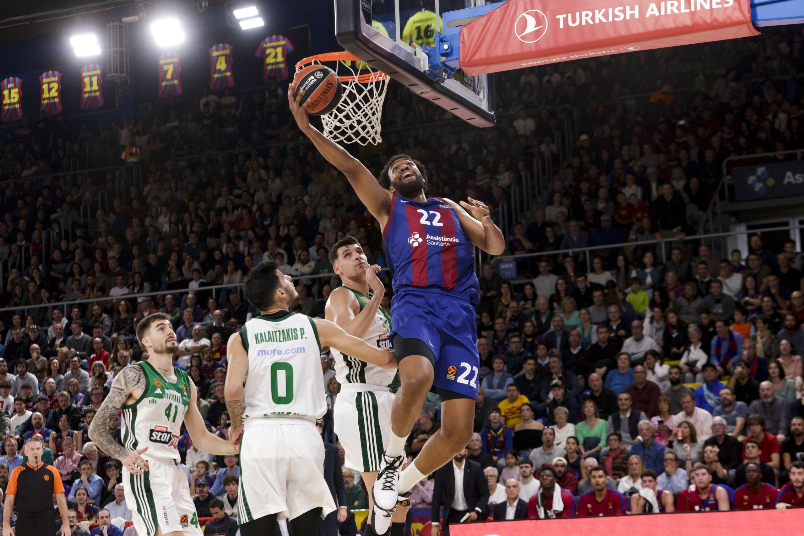 Parker brilla al fin en el cÃ³modo triunfo del BarÃ§a ante el Panathinaikos