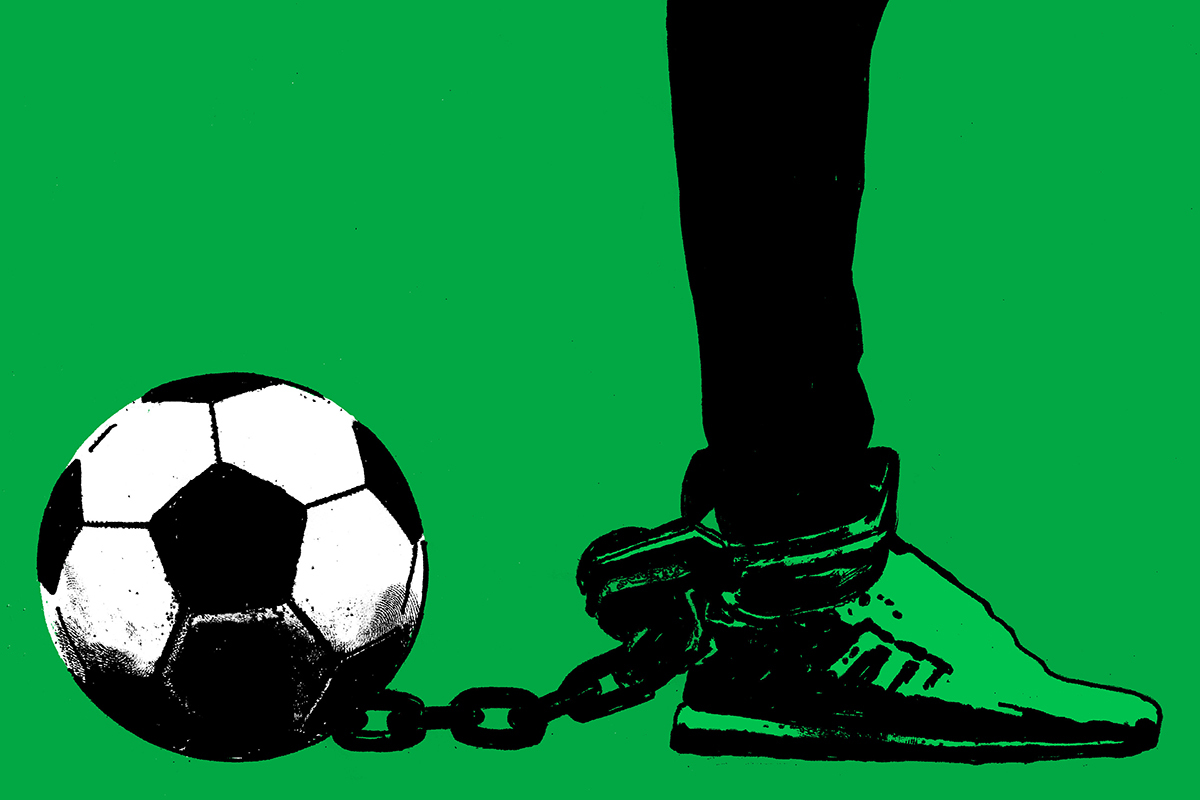 Impagos, mentiras y chantajes, el drama de los entrenadores espaÃ±oles: "Nos tratan como a ganado"