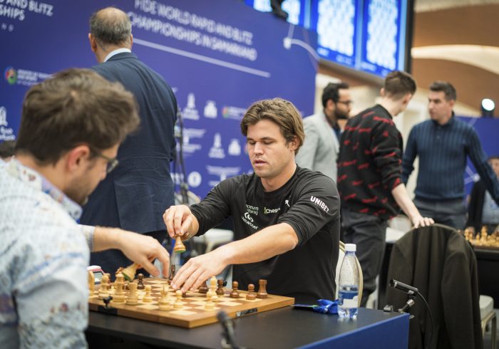 Las tablas de la vergÃ¼enza: un empate pactado entre dos rusos da otro Mundial a Carlsen