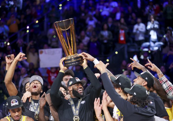 LeBron James aumenta su leyenda y honra la 'Copa', un experimento con muchas incÃ³gnitas: "HabrÃ¡ cambios"