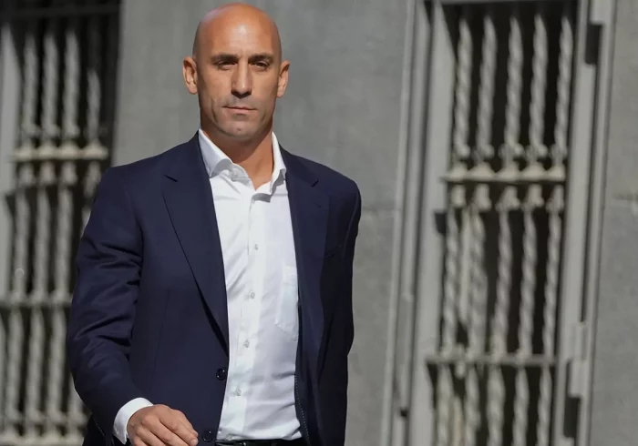 Todo lo que cuenta el informe de la FIFA sobre Rubiales: "Hizo uso de su cargo de forma agresiva e inapropiada"