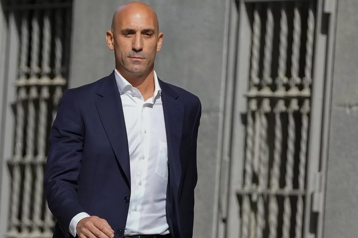 Todo lo que cuenta el informe de la FIFA sobre Rubiales: "Hizo uso de su cargo de forma agresiva e inapropiada"