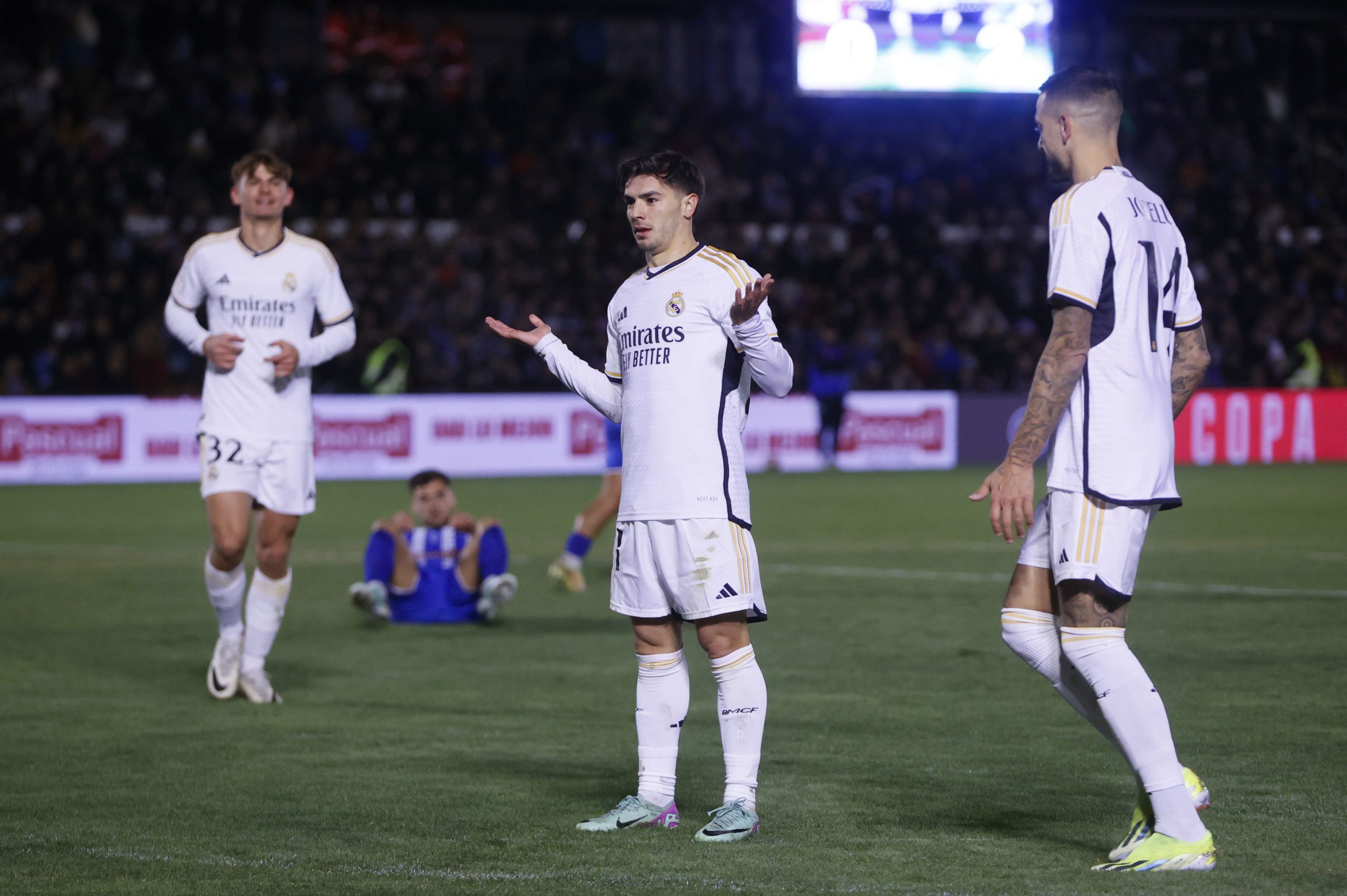 Brahim regala los octavos al Madrid en una noche de Reyes inolvidable en Aranda de Duero