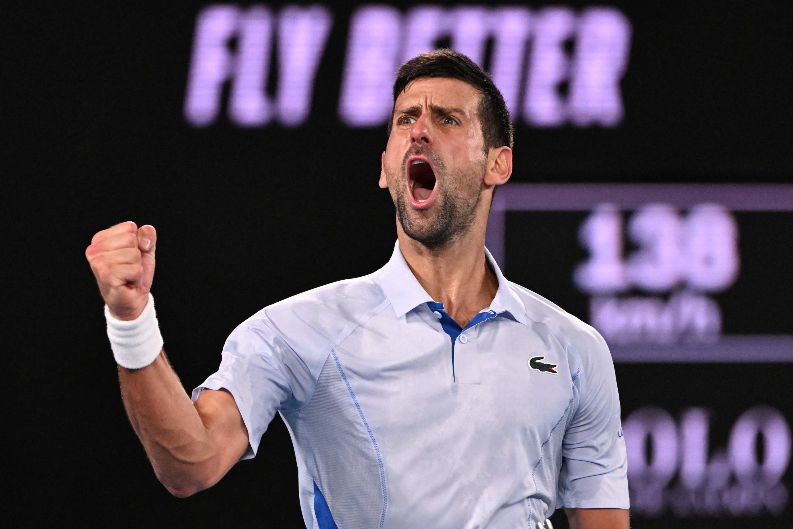 Djokovic cede un set ante Prizmic para estar en segunda ronda