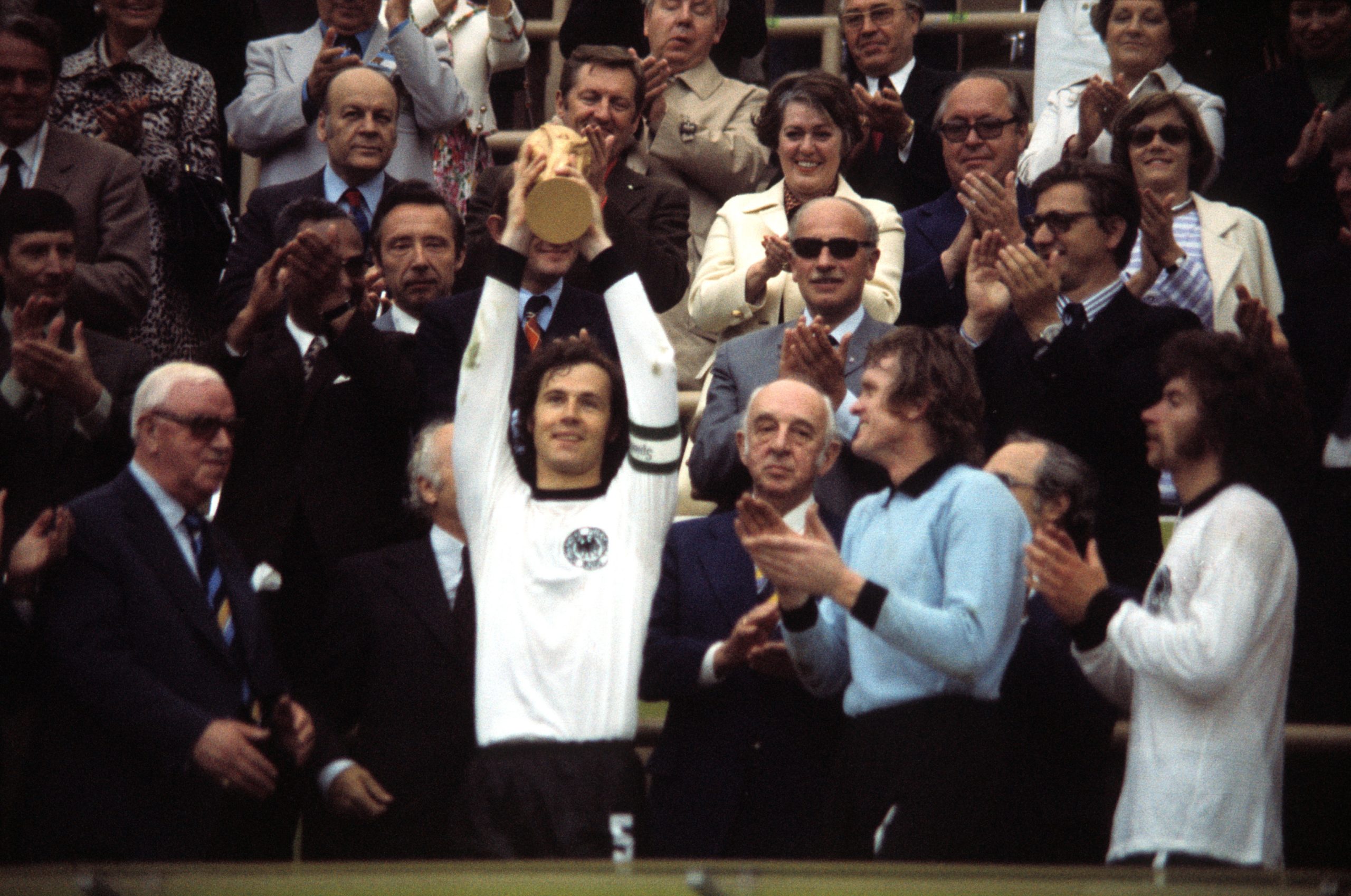 Muere Franz Beckenbauer, leyenda del fÃºtbol alemÃ¡n