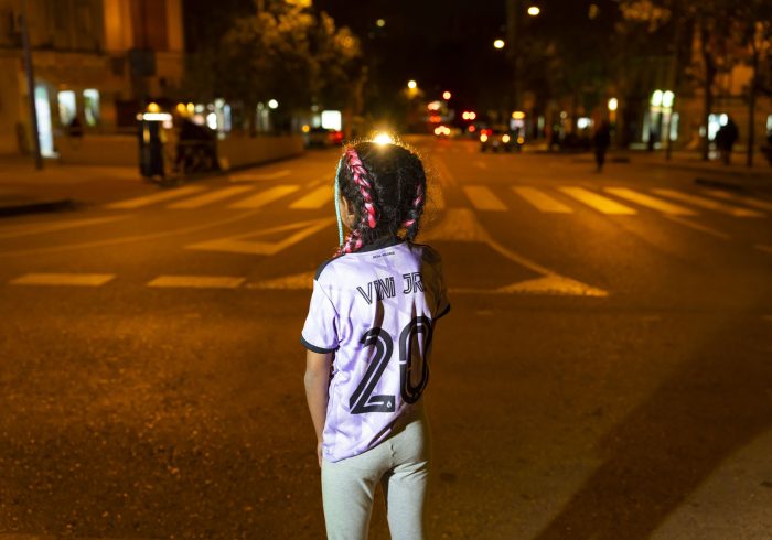 Detenido el hincha del Atlético que insultó a una niña de 8 años que llevaba una camiseta de Vinicius