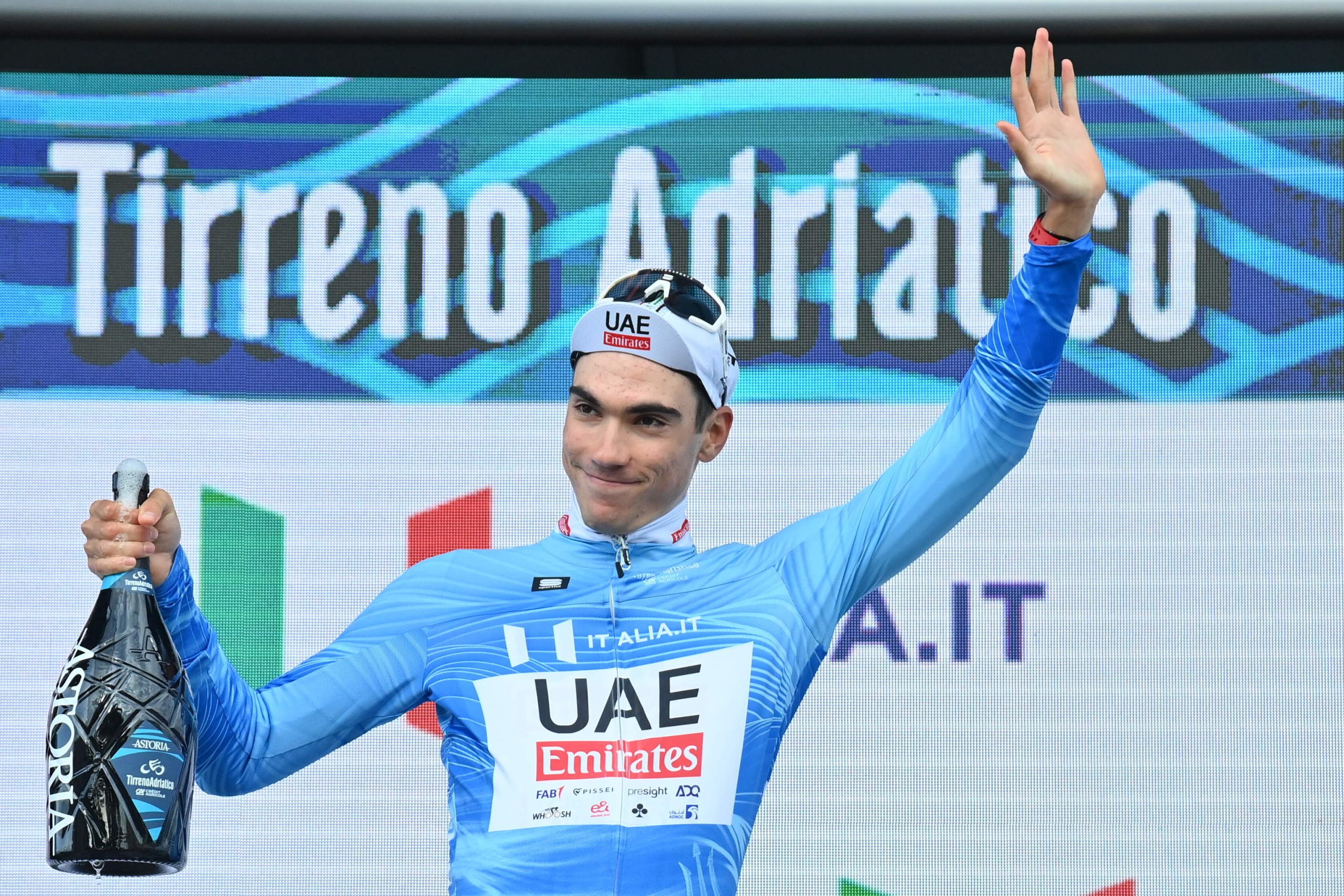 El asombroso y futurista casco de Jonas Vingegaard que no le sirvió para ganar a Juan Ayuso