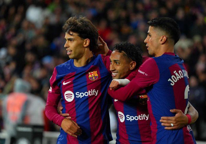 El Barça, sin agobios pero sin alardes para derrotar a Las Palmas