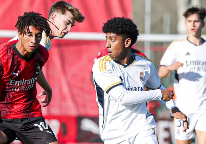 El Madrid de Arbeloa cae en penaltis contra el Milán y no alcanza la Final Four de la Champions Juvenil