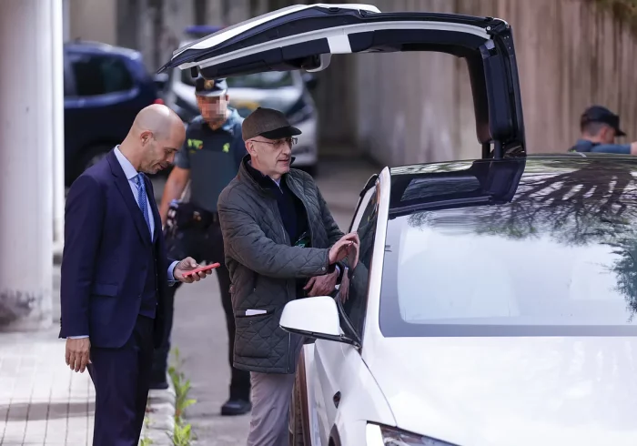 Libertad sin medidas cautelares para los dos detenidos tras los registros en dependencias de la Real Federación Española de Fútbol