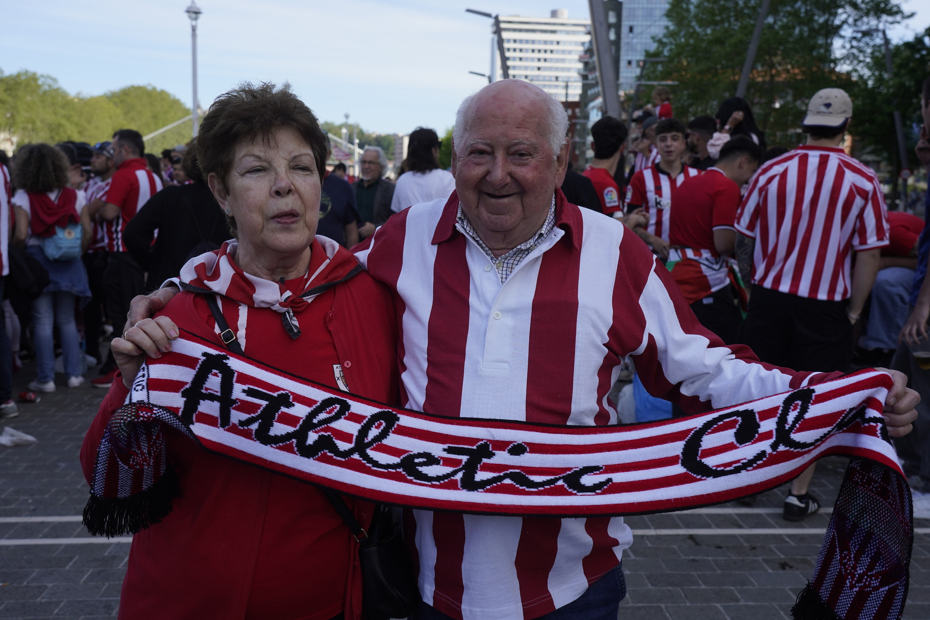 José y Emelina en la celebración del Athletic.