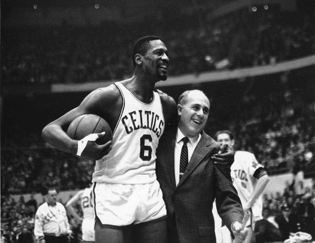 Bill Russell y Auerbach, en una foto de archivo.