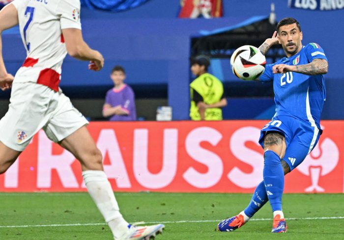 Italia resucita con un gol agónico en el minuto 98 para sentenciar a Croacia