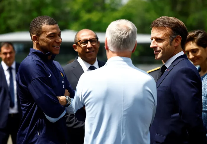 Mbappé confirma a Macron que el anuncio será "esta tarde"