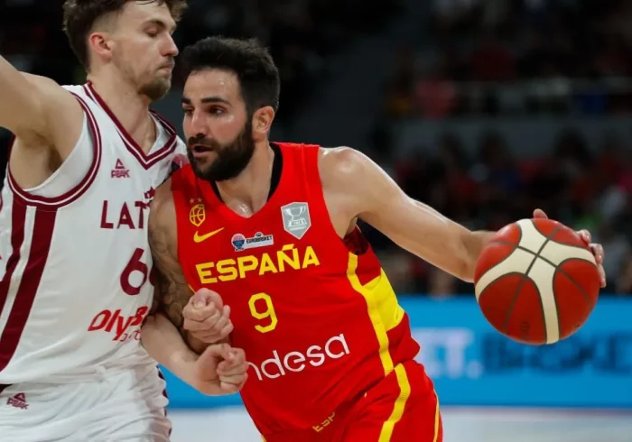 Ricky Rubio no estará con España ni en el Preolímpico ni en los Juegos