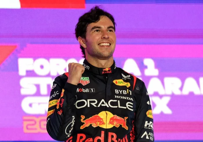 Sergio Pérez renueva con Red Bull hasta 2026: "Nos quedan muchos campeonatos que ganar juntos"