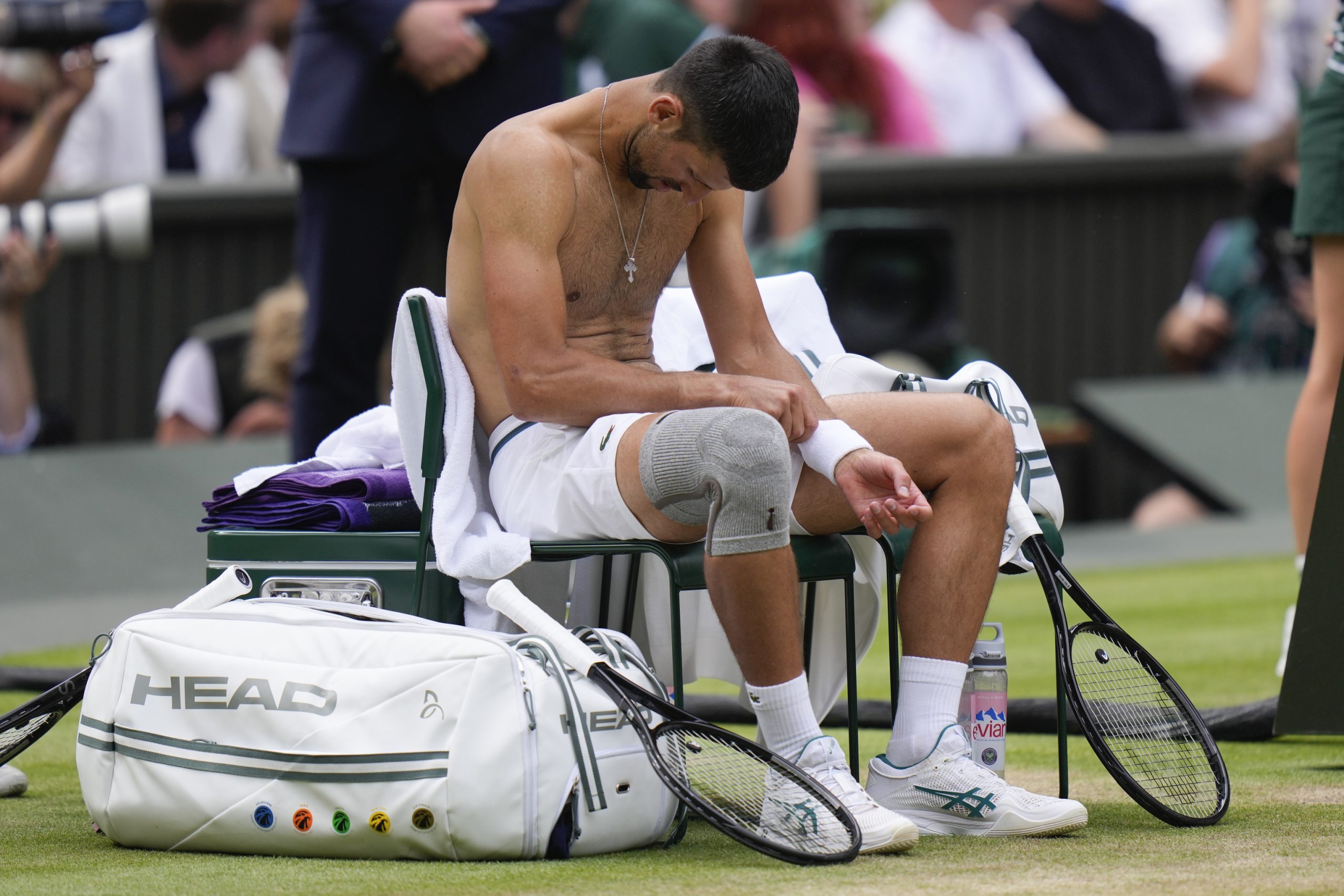 Alcaraz completa su obra maestra ante Djokovic y encadena su segundo Wimbledon