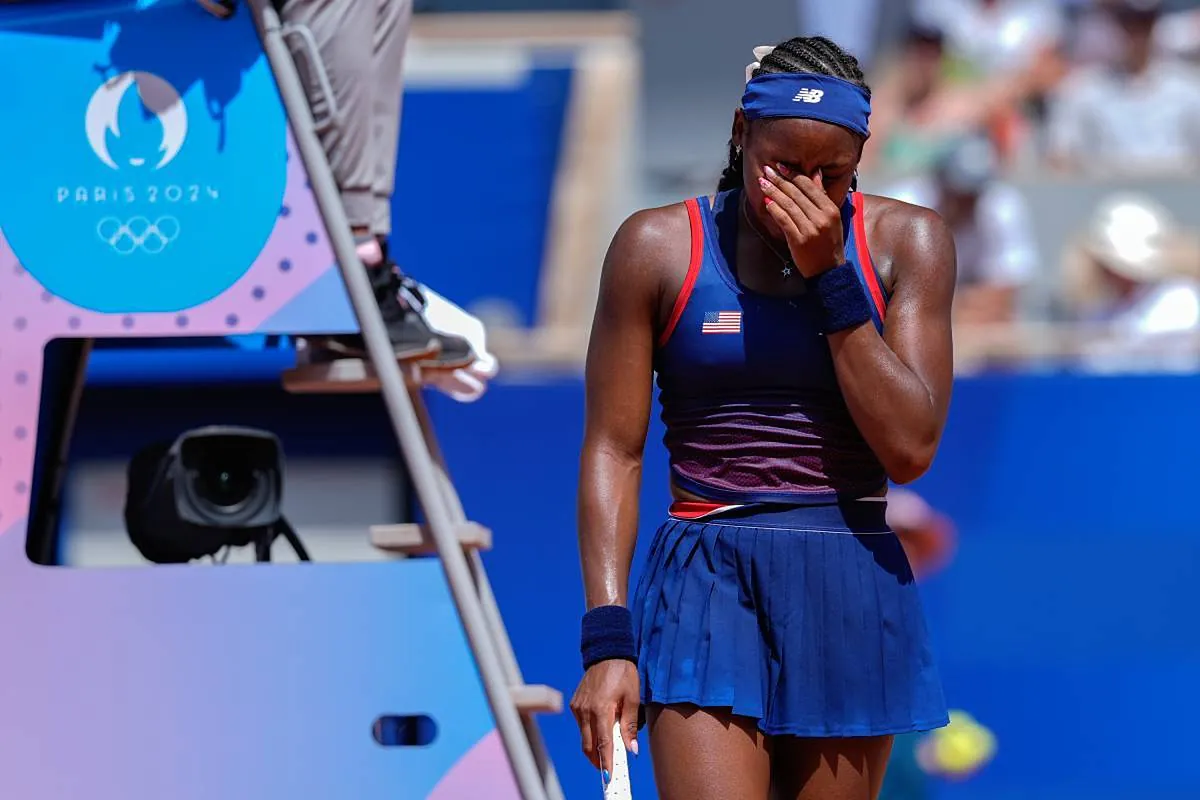 Coco Gauff se despide llorando de París 2024 tras reclamar la decisión del juez de silla