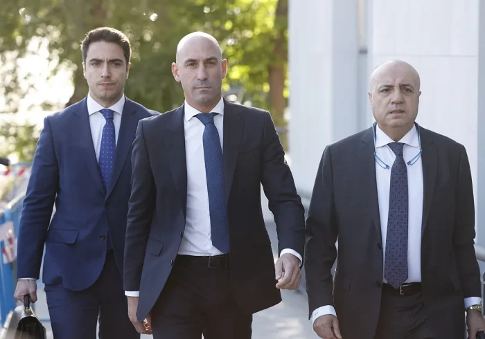 Gruconsa exculpa al abogado de la RFEF y presenta a 'Nene' como un "mero comercial"