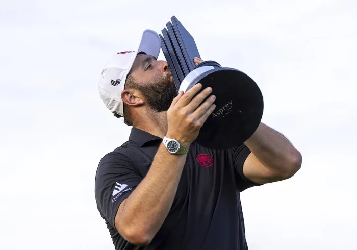 Jon Rahm vuelve a ganar 16 meses después y apunta a medalla en los JJ.OO