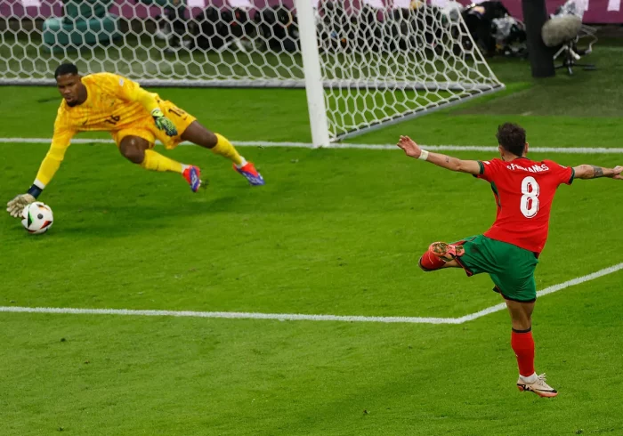 'Le Mur' Maignan, la "crème de la crème" de una Francia en sequía: el peor ataque de un semifinalista de Eurocopa este siglo