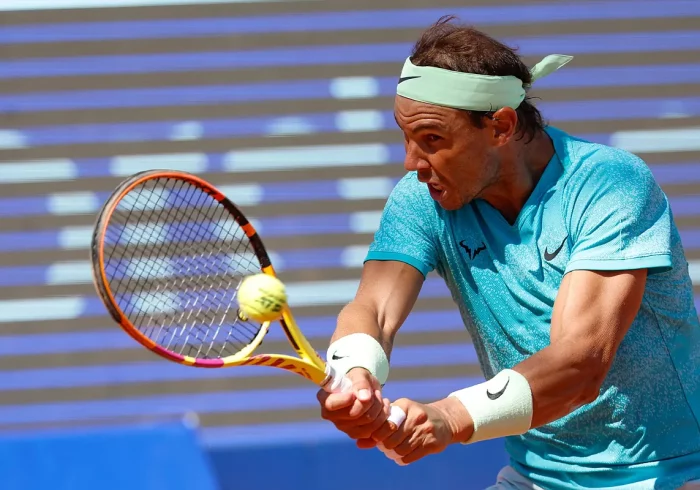 Nadal remonta a Ajdujovic en el ATP de Bastad y vuelve a una final