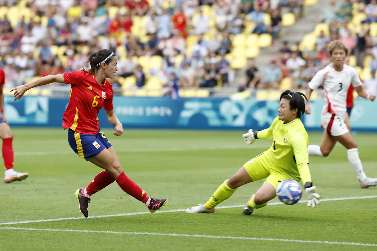 Un golazo de Mariona culmina la remontada y da los primeros tres puntos a la selección femenina