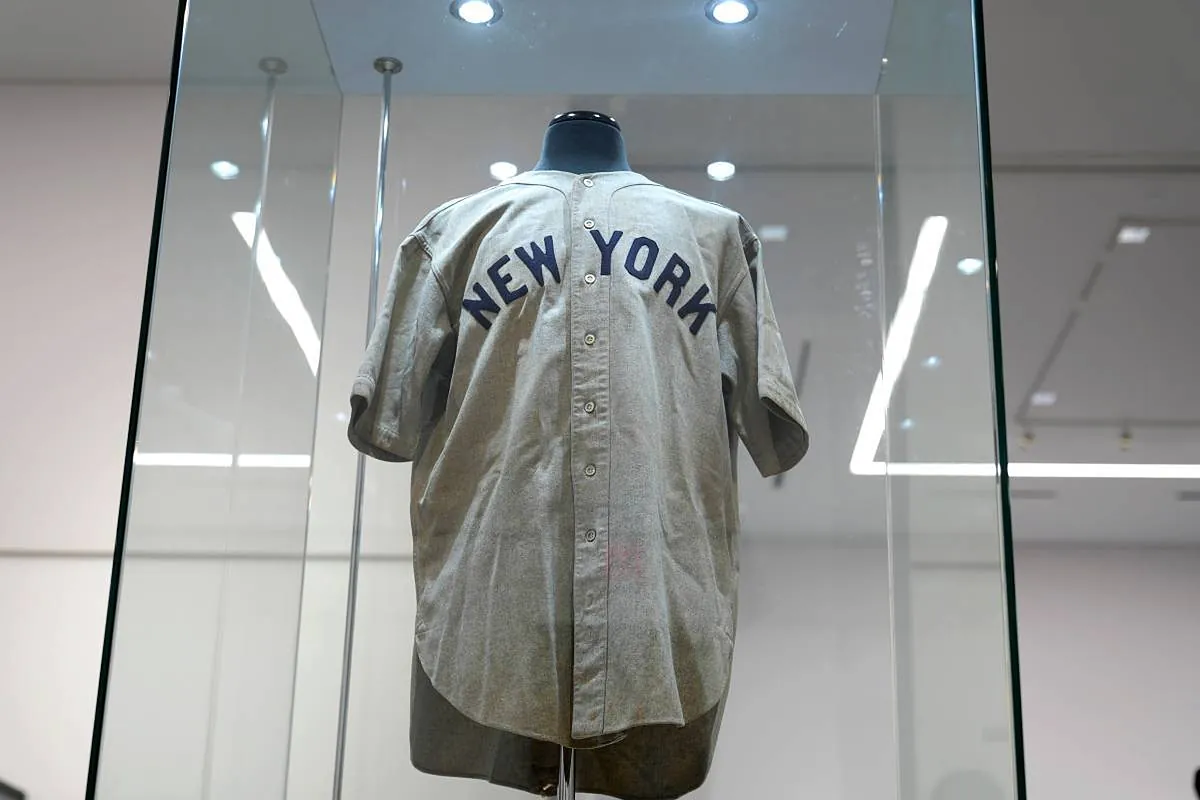 La camiseta de la leyenda del béisbol Babe Ruth se vende por más de 21 millones de euros en EEUU