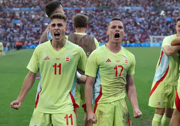 Los 'tapados' del fútbol lucharán por el oro tras vencer a Marruecos en la caldera de Marsella