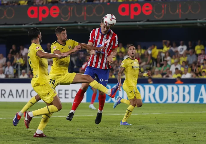 Ni Sorloth ni Julián Álvarez desatascan al Atlético en un duelo frenético en Villarreal