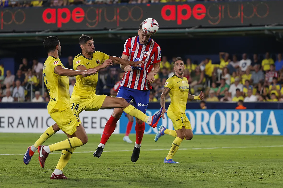 Ni Sorloth ni Julián Álvarez desatascan al Atlético en un duelo frenético en Villarreal