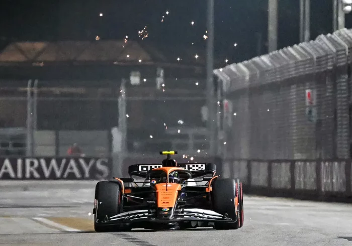 Leclerc y Norris lideran los libres en Marina Bay con un Verstappen que termina decimoquinto