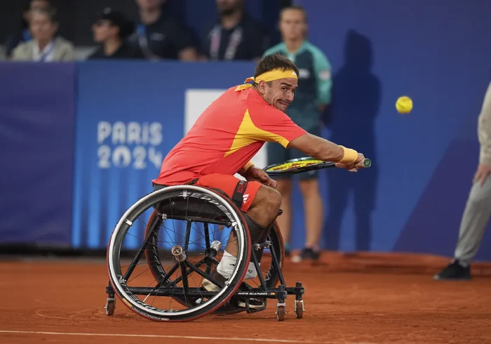 Martín de la Puente, un prodigio de destreza que ha estrenado en dobles el casillero español en tenis sobre silla de ruedas