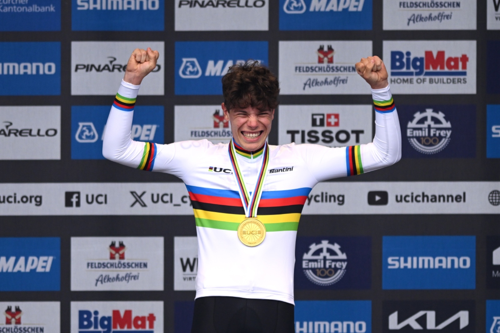 Medalla de oro en crono sub 23 para Iván Romeo, el nuevo gigante del ciclismo español