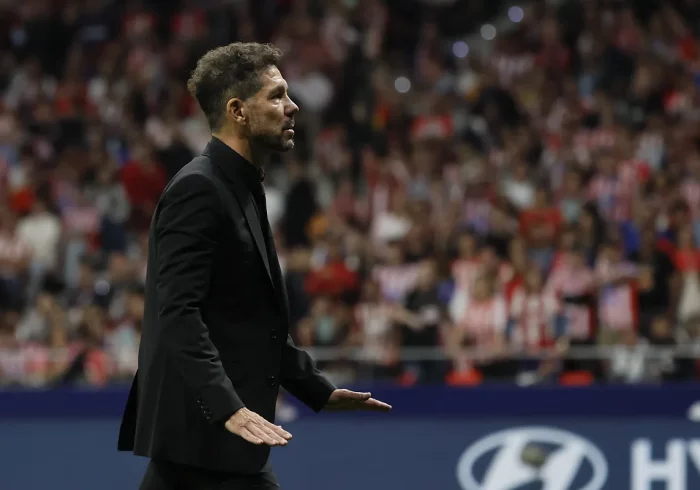 Simeone, excelente entrenador, eficaz provocador y nefasto portavoz