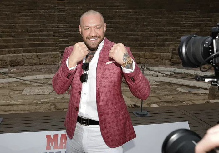 Conor McGregor, estrella en el Teatro Romano de Málaga