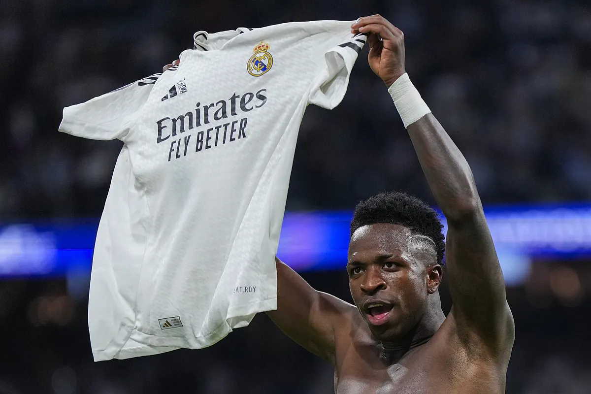 El silencio en el vestuario y la explosión de Vinicius para otra noche loca en el Bernabéu: "Hay que mejorar o el míster no aguanta"