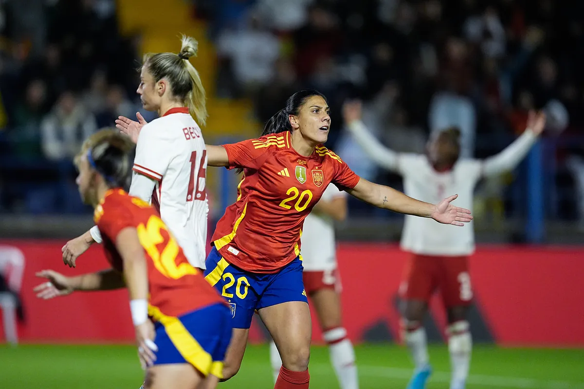 España y Canadá igualan 1-1 en un amistoso entre potencias del fútbol femenino