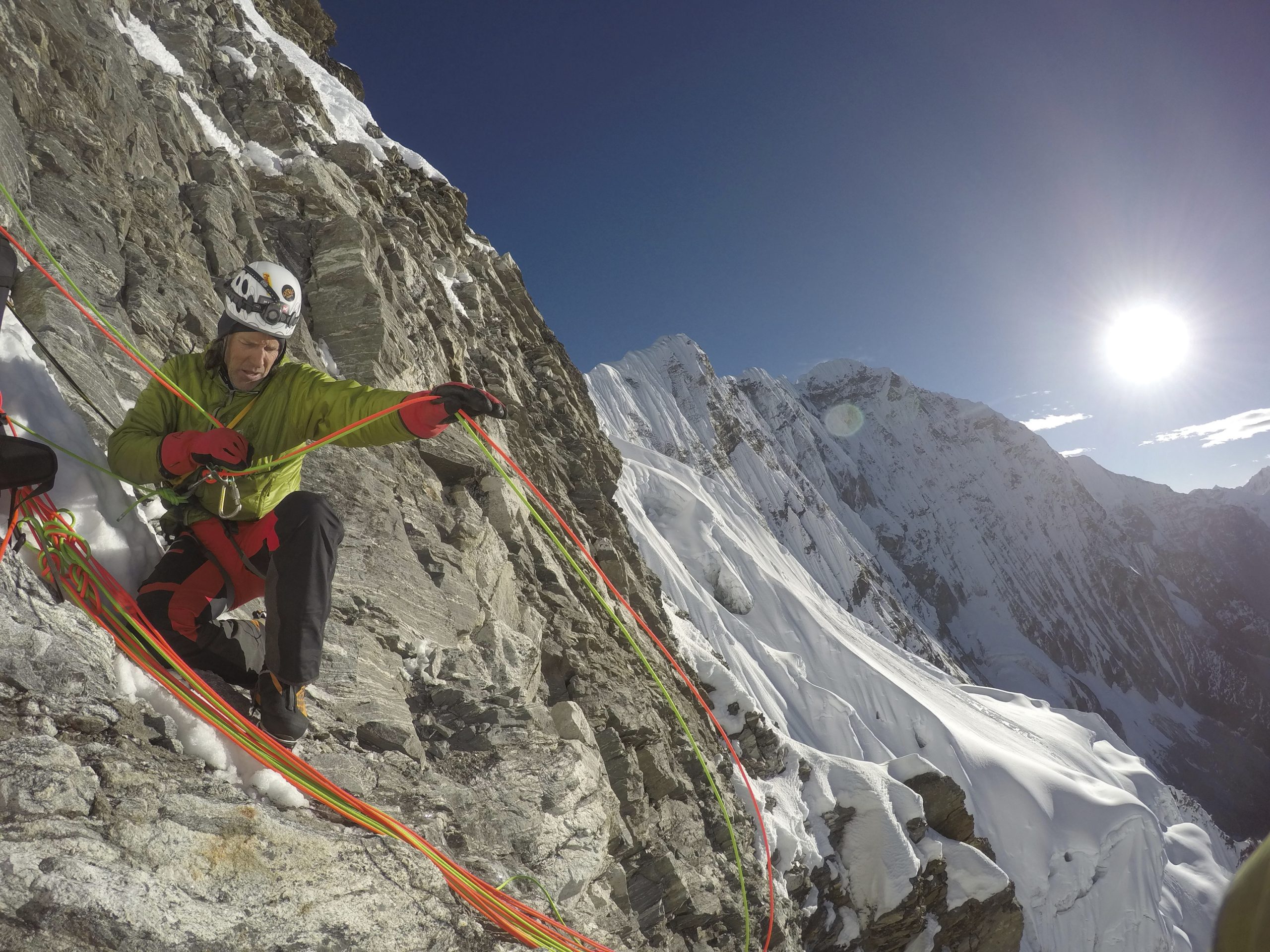 Jordi Corominas, el primer español que recibe el Piolet d'Or, mayor premio del alpinismo: "Me han ofrecido mucho dinero por ir al Everest y no voy"