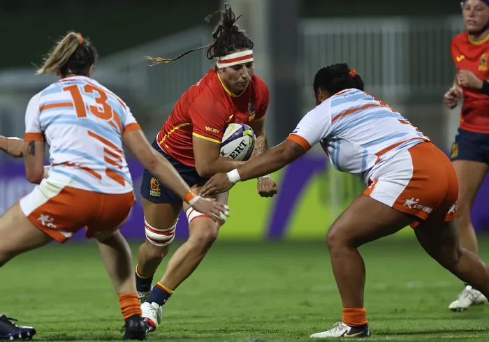 La selección femenina se clasifica para el Mundial y empieza a sacar del desierto al rugby español